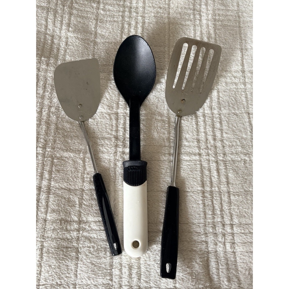 Mixed Lot of 3 Vintage EKCO Kitchen Utensils Black Handles Grandma Core‎